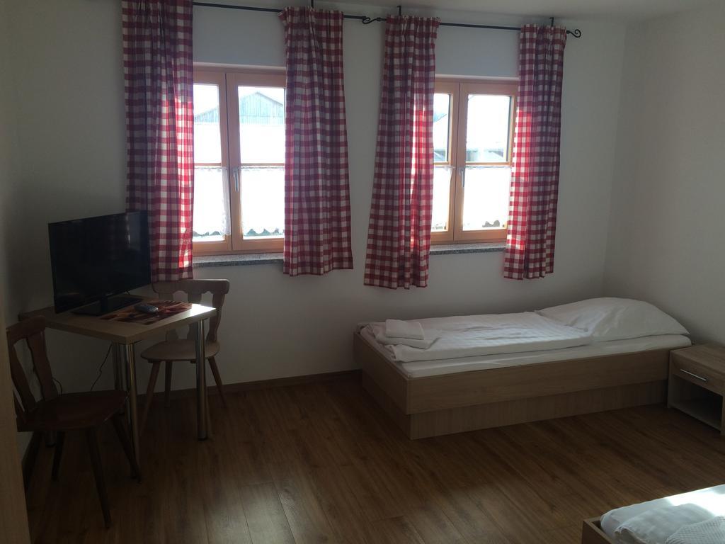 Stangl-Hof Hotel Forstinning Luaran gambar